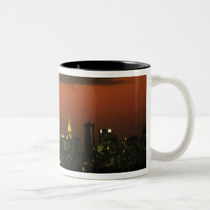 New York, USA. Skyline von Uptown Manhattan 2 Zweifarbige Tasse