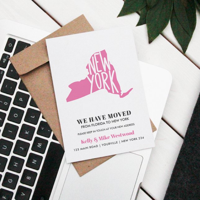 NEW YORK Wir haben neue Adresse Neue Zuhause versc Postkarte (Pink Silhouette: Announce Your Change of Address in Style with Our Modern New York Postcard)