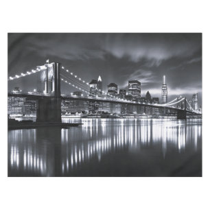 New Yorker Skyline Brooklyn Bridge Monochrom Nacht Tischdecke