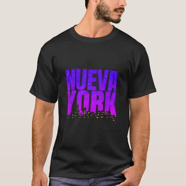New Yorker Skyline nachts in New York T-Shirt (Vorderseite)