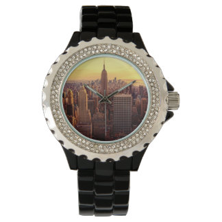 New Yorker Skyline-Stadt mit dem Empire State Armbanduhr
