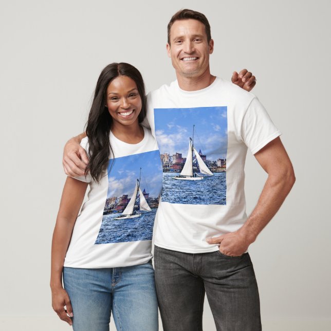 New Yorker Skyline T-Shirt (Unisex)