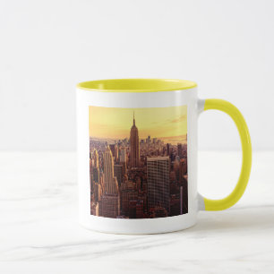New Yorkskylinestadt mit Reich-Staat Tasse