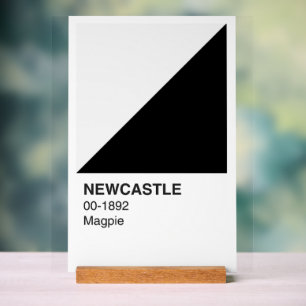 Newcastle Magpie - Weißer Hintergrund Acrylschild