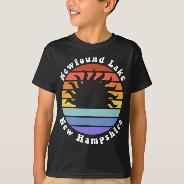 Newfound Lake New Hampshire Sunrise Family Vacatio T-Shirt (Vorderseite)