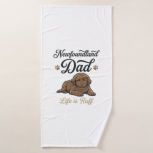 Newfoundland-Vater-Leben ist hart im Vintage-Hunde Badehandtuch