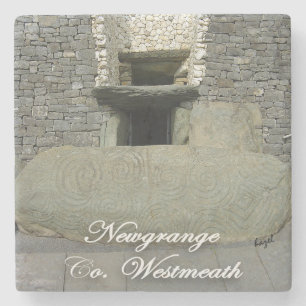 Newgrange, Grafschaft Westmeath, keltischer irisch Steinuntersetzer