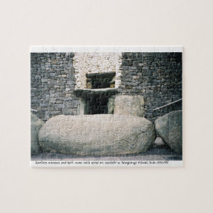 Newgrange Irland 3500BC alter gewundener Puzzle