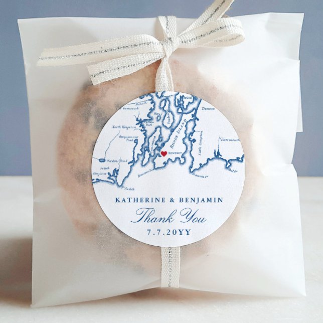 Newport Rhode Island Map Navy Gastgeschenk Hochzei Runder Aufkleber (These round Newport, RI stickers are perfect for packaging your Rhode Island wedding favors)