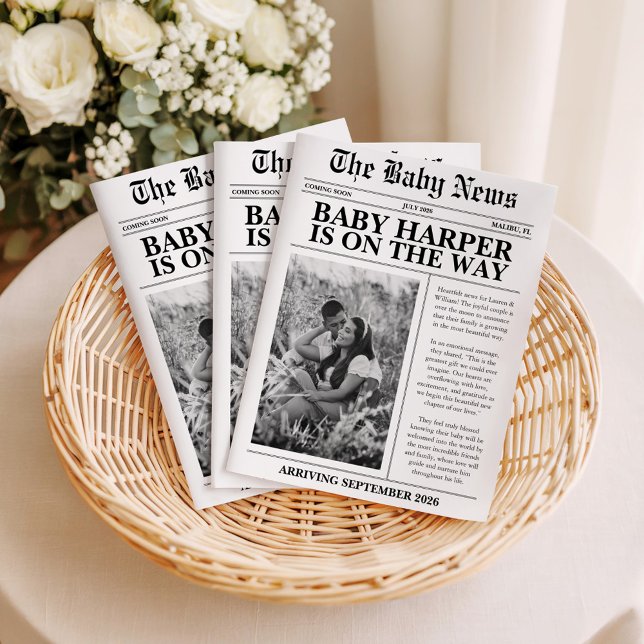 Newspaper Baby Expecting Pregnancy Announcement Einladung (Von Creator hochgeladen)
