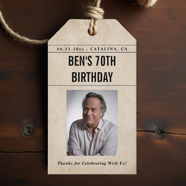 Newspaper Birthday News Funny Humorous Men 70th Geschenkanhänger (men 70th birthday party gift tag personalized newspaper theme vintage funny photo thank you)