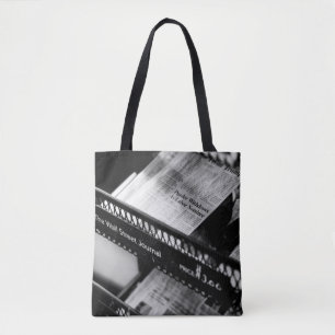 NEWSPAPIERE AUF DER WALL STREET JOURNAL RACK