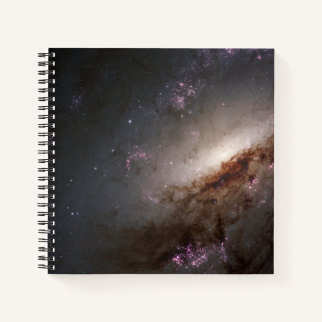 Ngc 4258 in der Intensivsternbildung. Notizbuch (Vorderseite)
