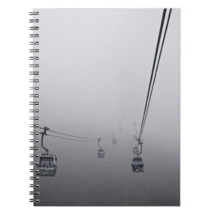 Ngong Ping Cable Car im dichten Nebel Notizblock