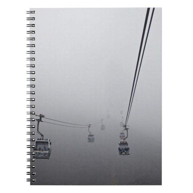 Ngong Ping Cable Car im dichten Nebel Notizblock (Vorderseite)