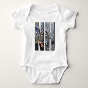 NH NEW HAMPSHIRE BABY STRAMPLER