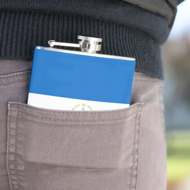 Nicaragua-Flagge Flachmann (Beispiel)