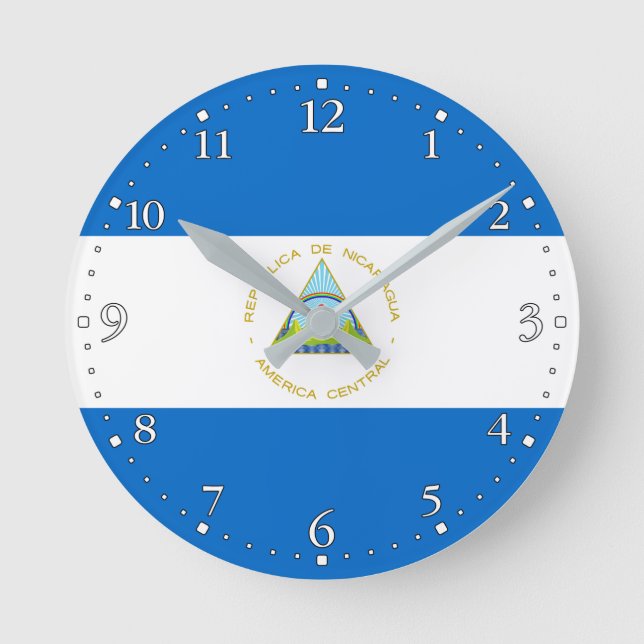Nicaragua-Flagge Runde Wanduhr (Vorderseite)
