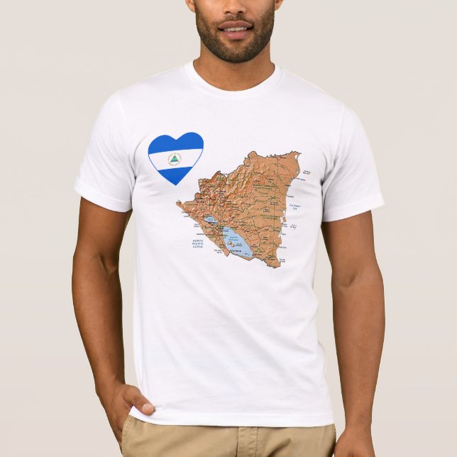 Nicaragua-Flaggen-Herz und Karten-T - Shirt (Vorderseite)