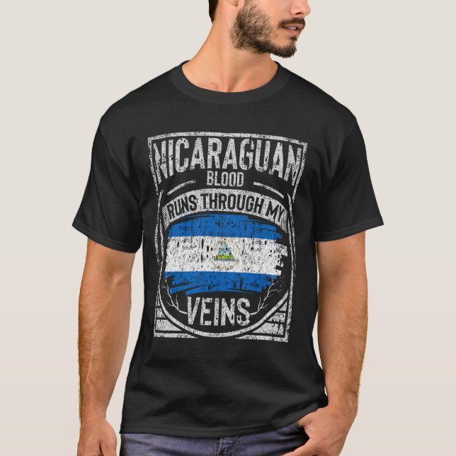 nicaraguanisches Blut fließt durch meine Venen T-Shirt (Vorderseite)