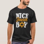 Nice Jewish Boy Ugly Hanukkah Sweater Chanukah Jud T-Shirt<br><div class="desc">Schöner jüdischer Junge Ugly Hanukkah Sweater Chanukah jüdisch.</div>