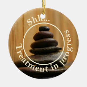 Nicht die Behandlung in den Steinen stören Keramik Ornament