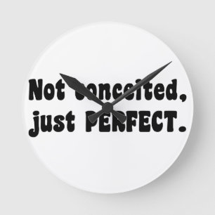 Nicht eingebildet, gerade perfekt runde wanduhr