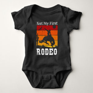 Nicht mein erster Rodeo Cowboy Cowgirl Pferd Sonne Baby Strampler