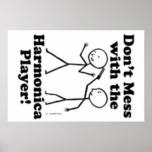 Nicht mit dem Harmonica-Spieler durcheinander brin