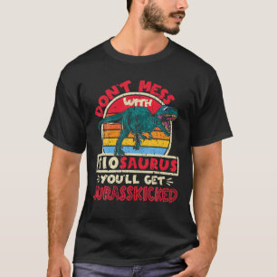 Nicht mit Tio Saurus verwechseln, Jurasskickte Tyr T-Shirt