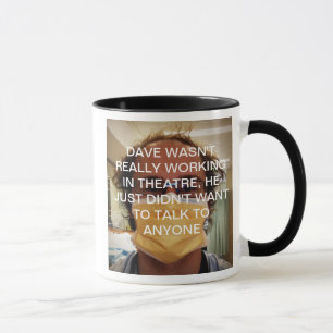 NICHT WIRKLICH, ARBEITEND IM THEATER TASSE