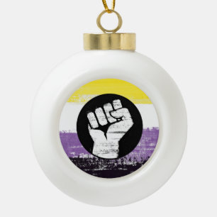 Nichtbinäre bemalte Protestflagge Keramik Kugel-Ornament