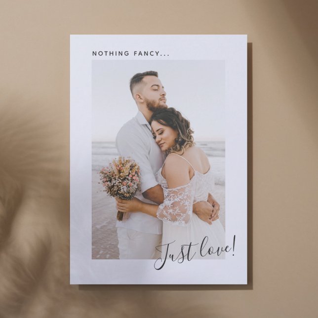 Nichts Extravagant nur Liebe Foto Einfache Entfalt Ankündigung (Nothing Fancy, Just Love Elopement Announcement Invitation. Simple modern bohemian elopement card)
