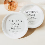 Nichts Extravagant nur Liebe Minimalistisch Lässig Pappteller<br><div class="desc">Dies ist eine Extravagante Liebe Minimalistische Lässige Hochzeitspapier-Teller!</div>