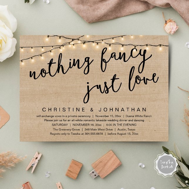 Nichts Extravagant, nur Liebe rustikales Hochzeits Einladung (Nothing Fancy, Just Love Rustic Wedding Dinner Invitation Card PDF String Lights Brown Wood)