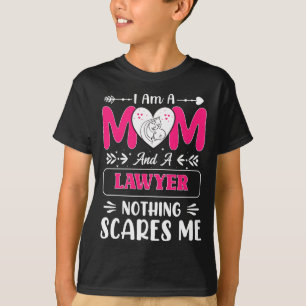 Nichts ist lustiger Anwalt Mutter Zitat T-Shirt