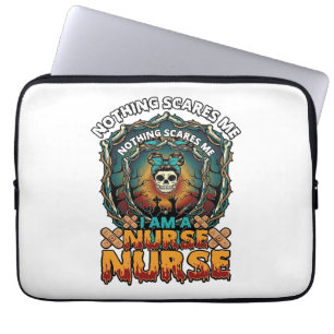 Nichts schreckt mich Krankenschwester Halloween-To Laptopschutzhülle