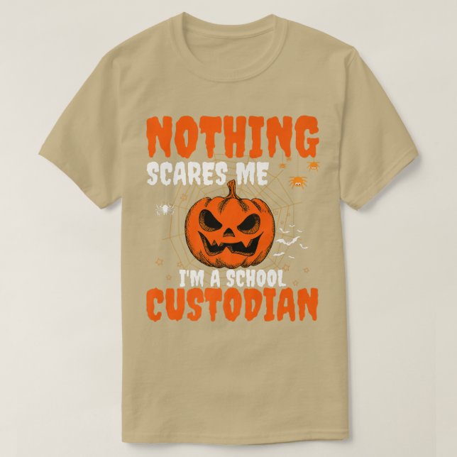 Nichts stört mich, ich bin ein Custodian Halloween T-Shirt (Design vorne)