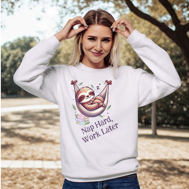 Nickerchen Hard Sloth Sweatshirt (Von Creator hochgeladen)