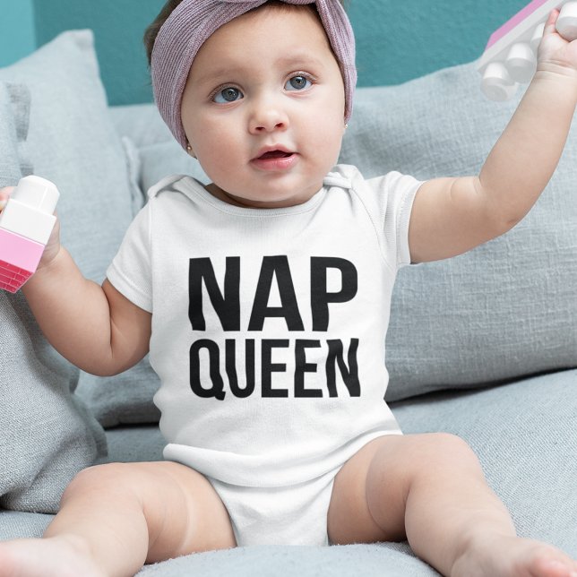 Nickerchen Queen Baby Strampler (Von Creator hochgeladen)