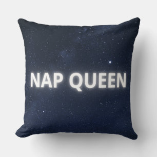 Nickerchen Queen Kissen