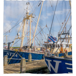 NIEDERLANDE - STAVOREN - MEDIA APRIL 2017: Docked Duschvorhang