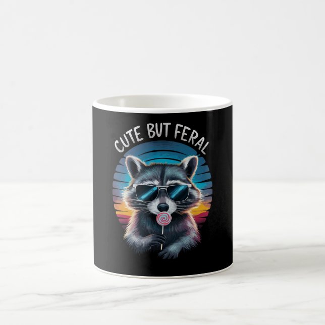 Niedlich aber Feral Funny Raccoon Kaffeetasse (Mittel)
