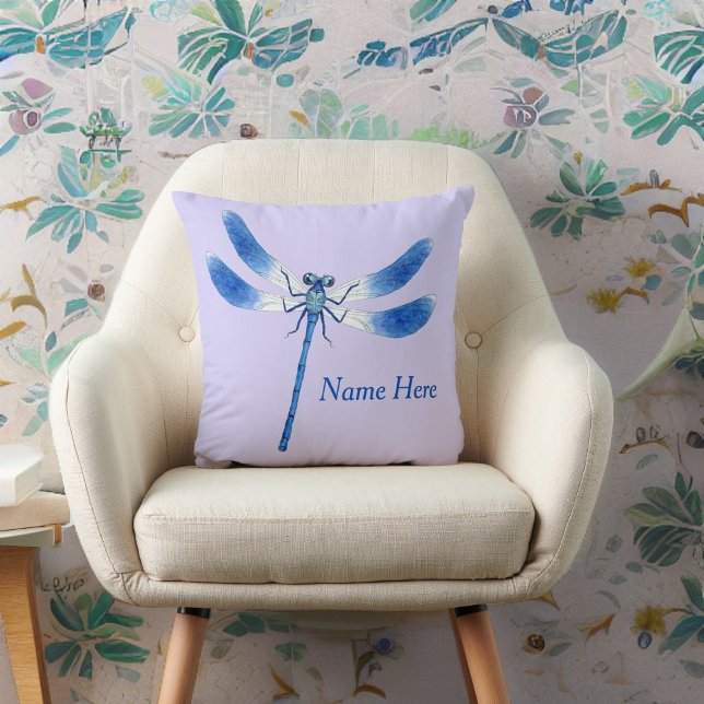Niedlich als Bug Blue Dragonfly auf Violet Lila Kissen (Von Creator hochgeladen)