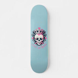 Niedlich als Hell Schädel mit Krone Skateboard