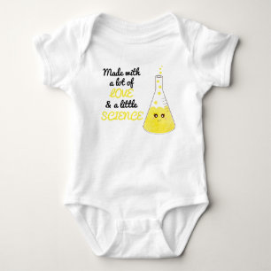Niedlich, aus Liebe und Science Beaker, gelb Baby Strampler