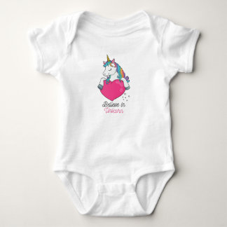 Niedlich Baby Boy Strampler