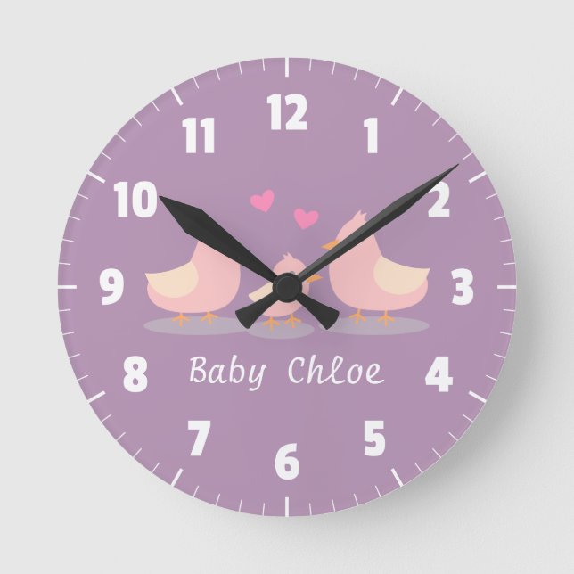 Niedlich Baby Chick Bird Family Baby Girl Room Dek Runde Wanduhr (Vorderseite)