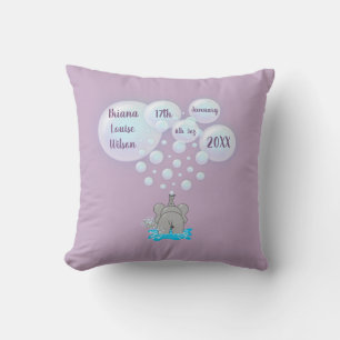 Niedlich Baby Elephant Blasblasen Mit Monogramm Kissen