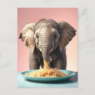 Niedlich Baby Elephant Eating Spaghetti Postkarte